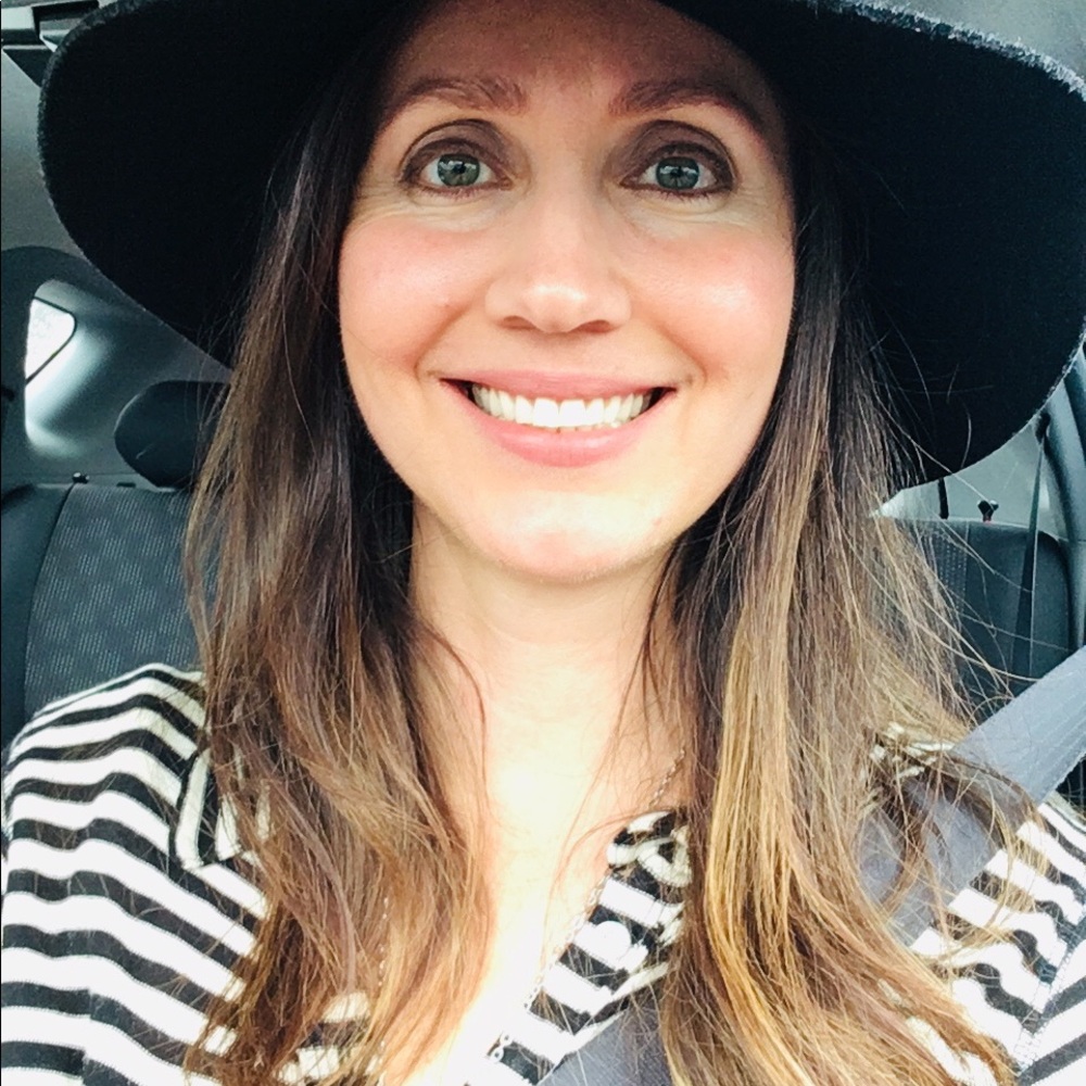 Meet your Posher, Melissa